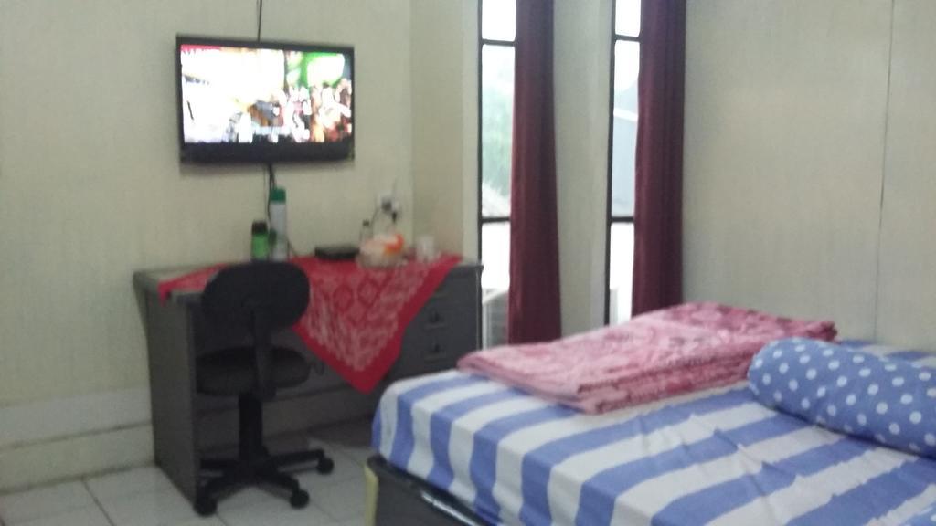 Mayestik Guest House Syariah Jakarta Exterior photo